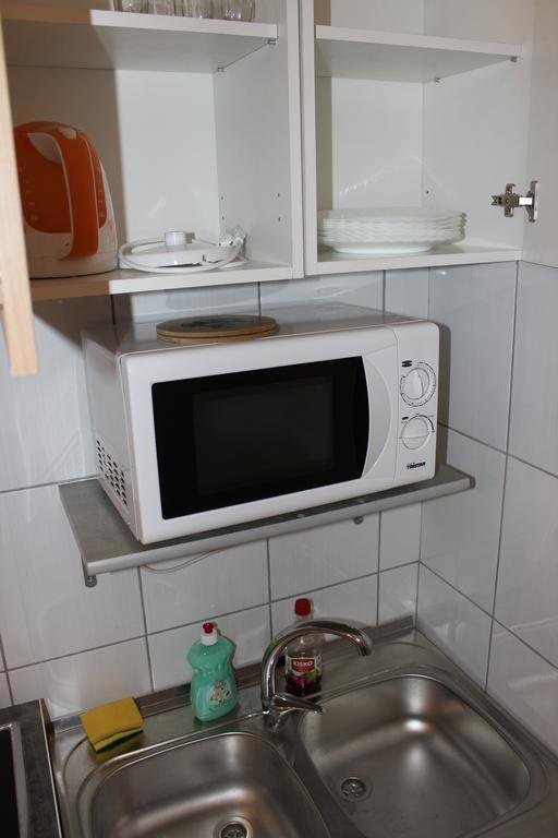 נאום Guest House Put מראה חיצוני תמונה