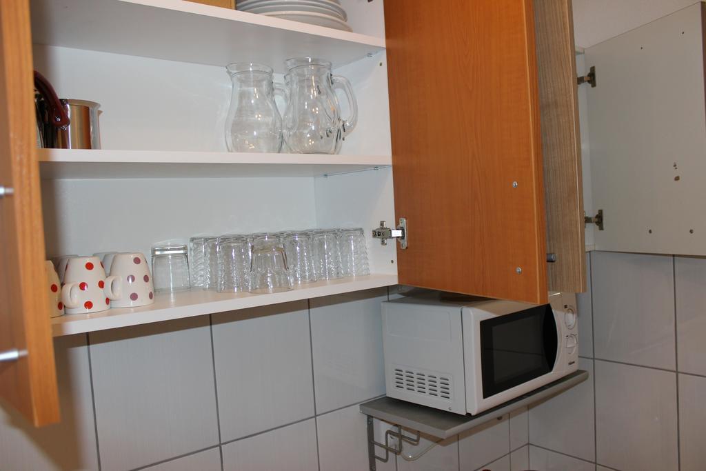 נאום Guest House Put מראה חיצוני תמונה